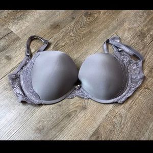 Victoria’s Secret Dream Angels Push-up Bra